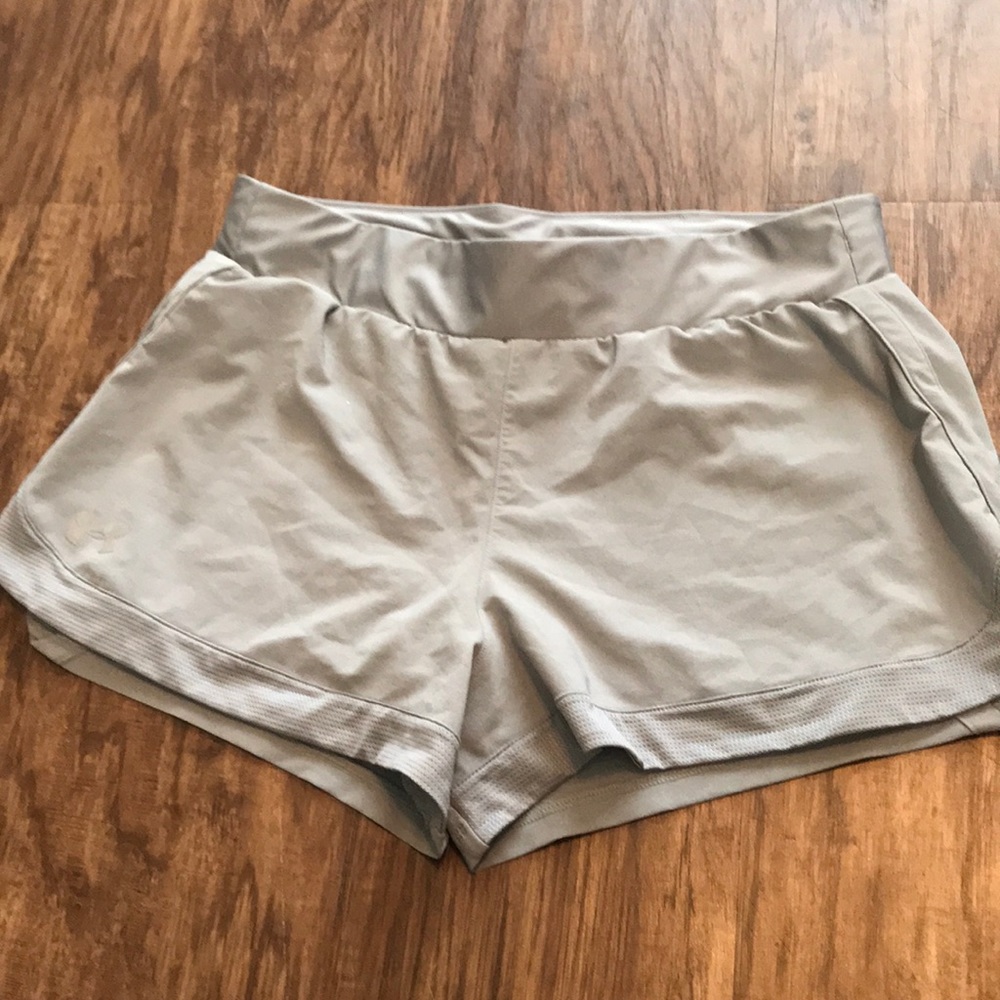 Under Armour shorts - medium
